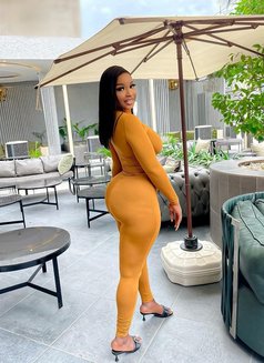 HONEY BERRY - escort in Accra Photo 1 of 5