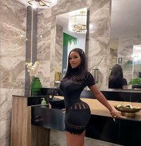 HONEY BERRY - escort in Accra