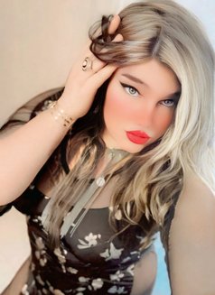 Koky shemale - Transsexual escort in Cairo Photo 1 of 18