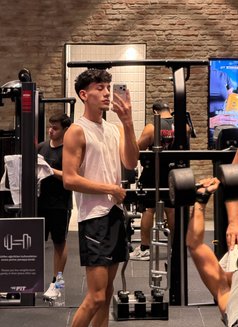 Kolya - Acompañantes masculino in Dubai Photo 8 of 14