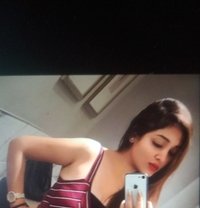 Komal Delhi 70825 Call 85150 - escort in Noida