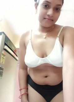 Komal Devi - escort agency in Chandigarh Photo 2 of 2