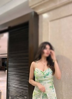 Komal - puta in Hyderabad Photo 15 of 21