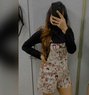 Shreya top model escort - puta in Mumbai Photo 1 of 1