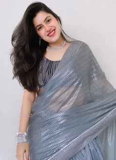 Komal Escort Real Meeting in Gurgaon - escort in Gurgaon Photo 1 of 3