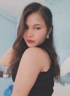 Komal Independent (Call Girl Escort) - escort in Noida Photo 1 of 11