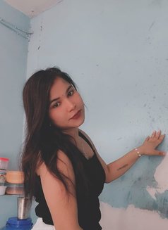Komal Independent (Call Girl Escort) - escort in Noida Photo 3 of 11