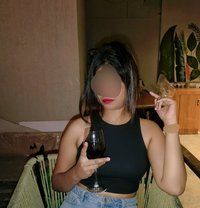 Komal..Independent girl for meet & cam - puta in Pune