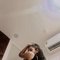 Komal Independent Girl (Incall & Outcall - escort in Noida