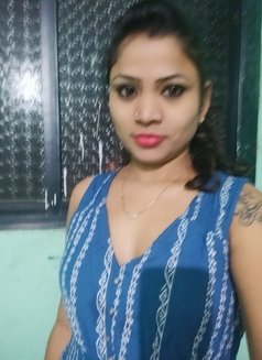 Komal Independent Girl - escort in Mumbai Photo 2 of 2