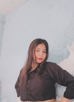 Komal Independent Girl - escort in Noida Photo 4 of 5