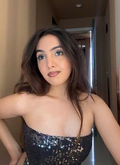 Komal - escort in Ahmedabad Photo 3 of 4