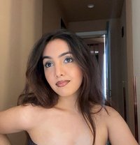 Komal - escort in Kochi