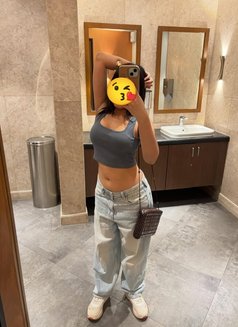 Jiya - escort in Hyderabad Photo 4 of 7