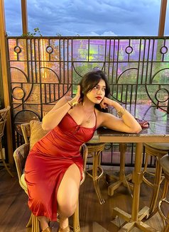 Komal - escort in Chandigarh Photo 4 of 9