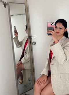 Komal - escort in Dubai Photo 6 of 6
