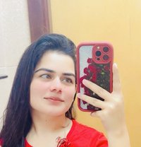 Komal New indian Full service - escort in Dubai Photo 1 of 3