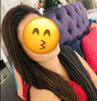 Komal - companion in Dubai