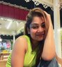 Komal - escort in Dubai Photo 1 of 10