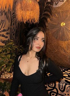 Komal - escort in Faridabad Photo 1 of 5