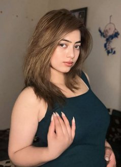 Komal - escort in Pune Photo 2 of 3