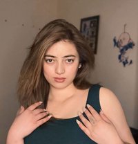 Komal - escort in Pune