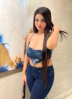 Komal - escort in Jaipur Photo 1 of 6