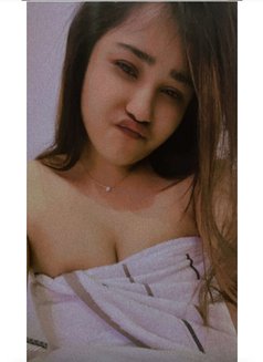 Komal - escort in Jaipur Photo 2 of 6