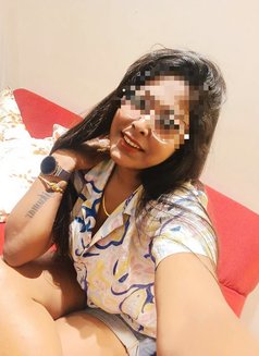 Komal - escort in Kolkata Photo 2 of 4
