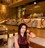 Komal - escort in Mumbai Photo 1 of 3