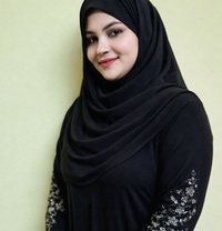 Niha shahu - escort in Surat