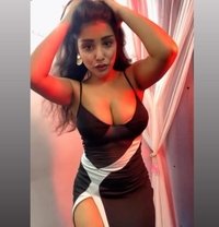 Komal - escort in Thane