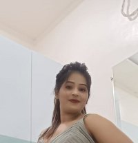 Komal Independent Model at Low Rate - escort in Kolkata