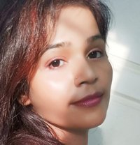 Komal Independent Model at Low Rate - puta in Kolkata