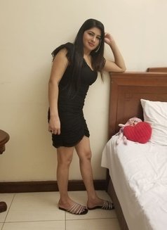 Komal Jha Indian Model - escort in Dubai Photo 2 of 4