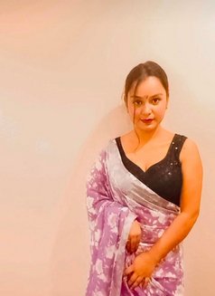 Komal Ji - escort in Candolim, Goa Photo 3 of 3