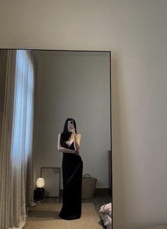 Komal - escort in Dubai Photo 11 of 12