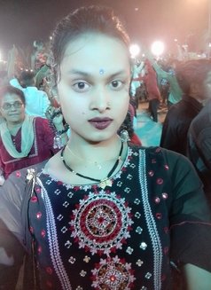 Komal Rani - Transsexual escort in Mumbai Photo 4 of 5