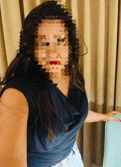 Komal Real meet.cam - escort in Mumbai Photo 4 of 4