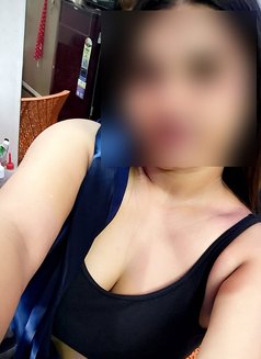 Komal Lacknow girl Real Meet - escort in New Delhi Photo 5 of 8