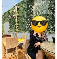Komal Sharma - puta in Chandigarh