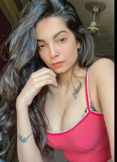 Komal Sharma - escort in Jaipur Photo 3 of 6