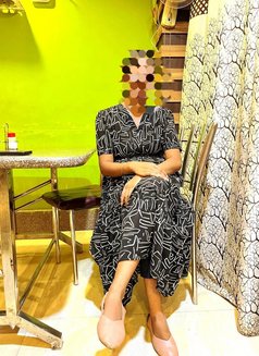 Komal Singh - escort in Gurgaon Photo 2 of 5