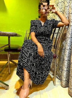 Komal Singh - escort in Gurgaon Photo 4 of 5