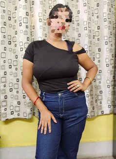 Komal Singh - escort in Hyderabad Photo 2 of 4