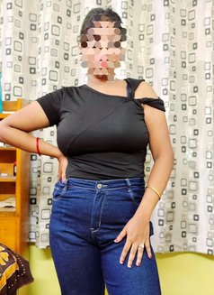 Komal Singh - escort in Hyderabad Photo 3 of 4