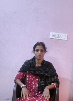 Komal Singh - puta in Jalandhar Photo 1 of 1