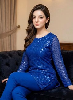 Komaljan - Transsexual escort in Dubai Photo 1 of 4