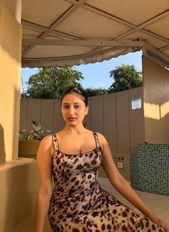 Komika - escort in Mumbai Photo 1 of 3