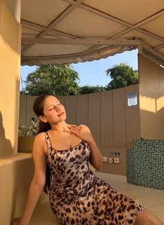 Komika - escort in Mumbai Photo 3 of 3